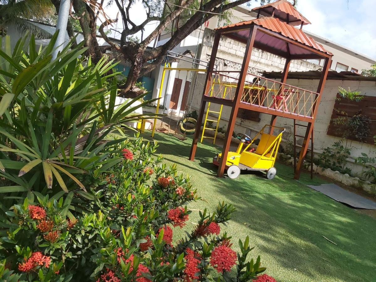 فندق Hostal Gualingo Santa Rosa  المظهر الخارجي الصورة